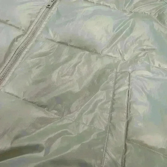 Levis Women's XL Shinny Ivory Puffer Jacket Sherpa
Lined Hooded Genuine Red Tab - Picture 5 of 13